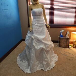 Nwt Wedding Dress Corset style By Marys Bridal  Size 8